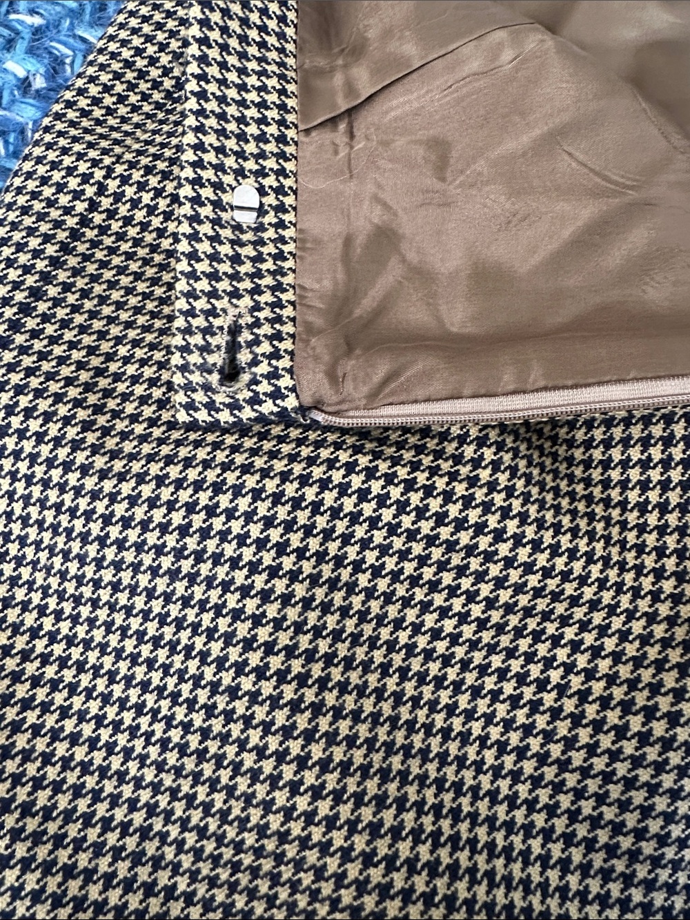 Vintage Burberry plaid herringbone wool skirt - Picture 7 of 9